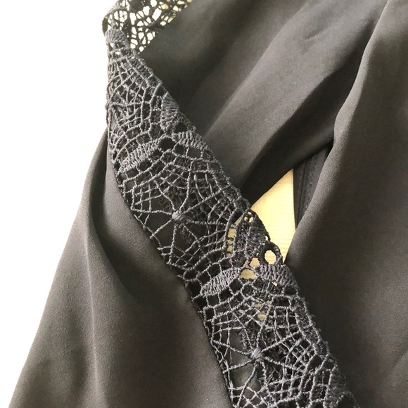 Zara Lace Detail Blouse - Picture 2 of 9